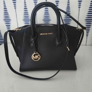 Micheal Kors Avril Small Zip Satchel Crossbody bag